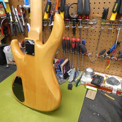 Carlo Robelli New York Bass - Natural - Pro Grade Bass at a Great Price! image 7