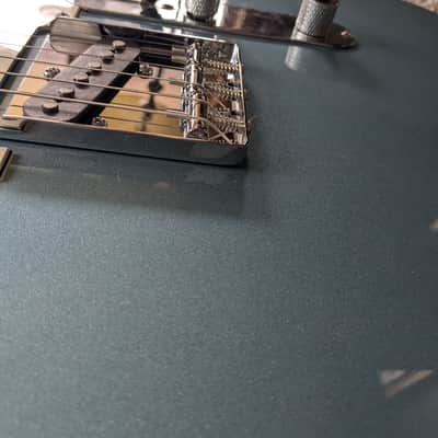 Squier Paranormal Offset Telecaster SJ 2024 - Ice Blue Metallic image 4