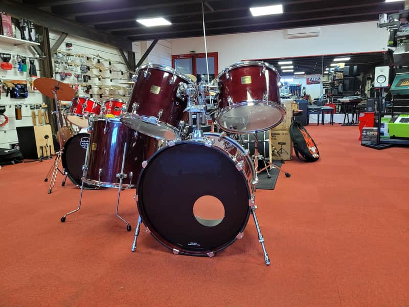 Yamaha Birch Custom Absolute Drum Set image 1