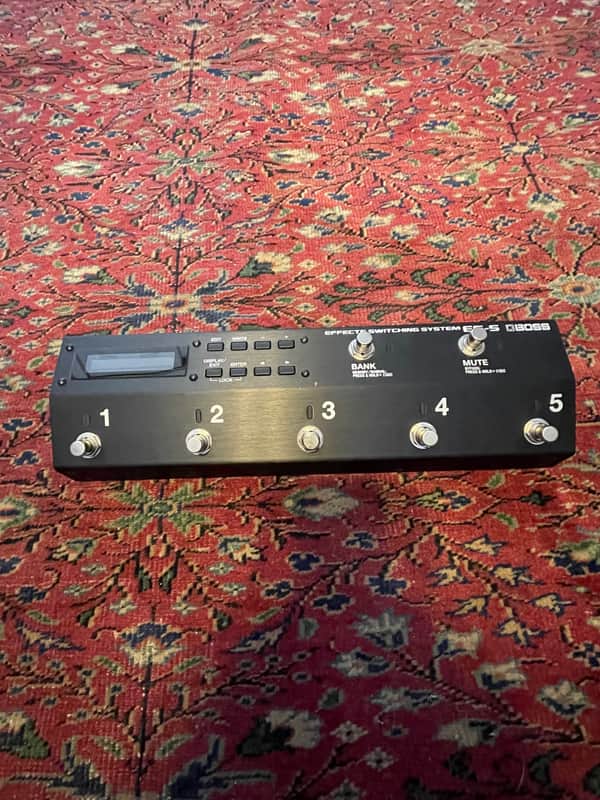 Boss ES-5 Effects Switching System