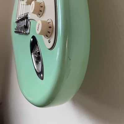 Fender American Vintage Reissue '62 Stratocaster 2004 Surf Green image 5