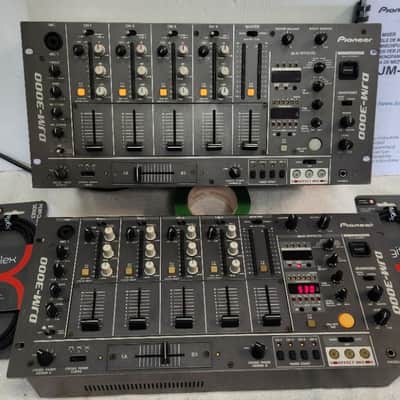 PIONEER The famous Professional DJM-3000 4-channel, 19” rackmount DJ mixer, Analog & Digital image 3