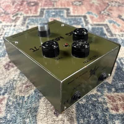 1990s Electro-Harmonix Sovtek Big Muff Pi Vintage Bubble Font Green Russian Fuzz Guitar Effect Pedal! image 4