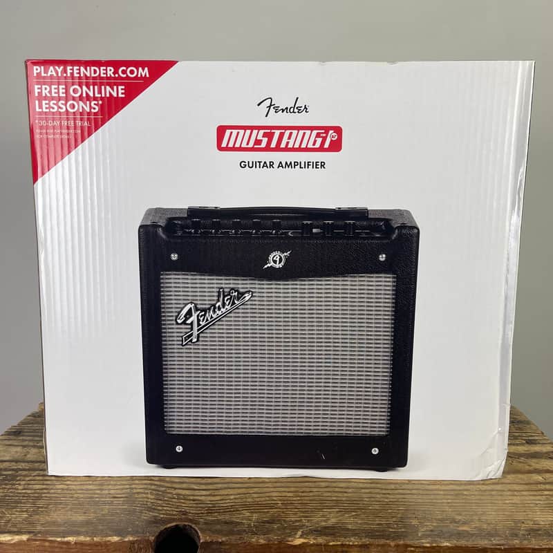 Fender Mustang I V.2 20-Watt 1x8" Modeling Guitar Combo 2013 - 2018 - Black