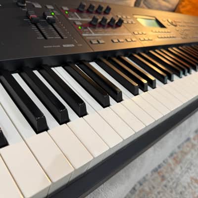 Yamaha MOX8 88 key Super Clean, Fast, Safe Shipping image 3