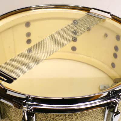 Ludwig Model 902PC 6 1/2" x 14" Symphonic Snare Drum / Sparkling Silver Pearl 1967 image 17