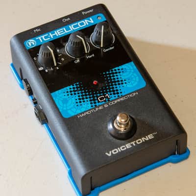 TC Helicon VoiceTone C1 & Mic w/ Case image 2