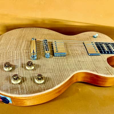 Gibson Les Paul Guitar of the Month 2008 - Antique Natural image 4