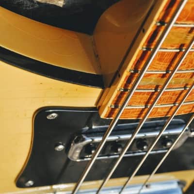 Rickenbacker 4003 1983 - vintage yellow Blonde / black image 4