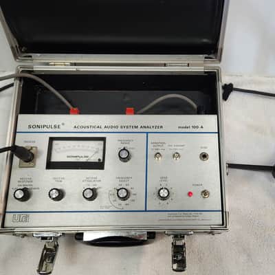 UREI Vintage (1975) Sonipulse 100-A with AKG C451E, with trunk and all manuals image 5