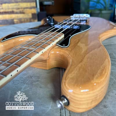 Fender Crafted in Japan (CIJ) 1975 Reissue Jazz Bass (JB75) – Natural Ash with Maple Neck (2004-2005) image 20