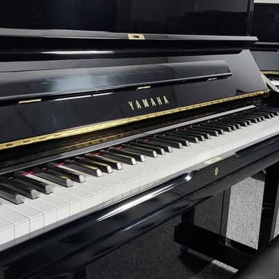 2014 Yamaha U3 Polished Ebony Upright Piano * 52" Made in Japan * Free 1st Floor delivery in NJ! image 5