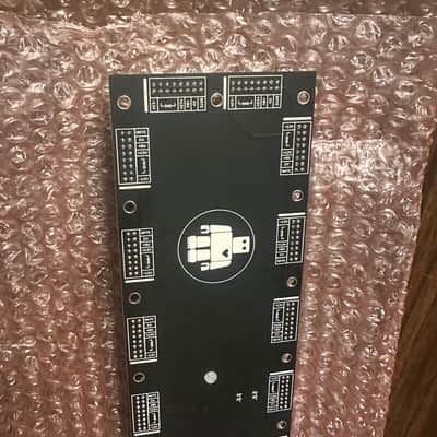 Intellijel TPS-30 Max Triple Eurorack Power Supply Bus Board 30W - Black (2 of 3) image 2