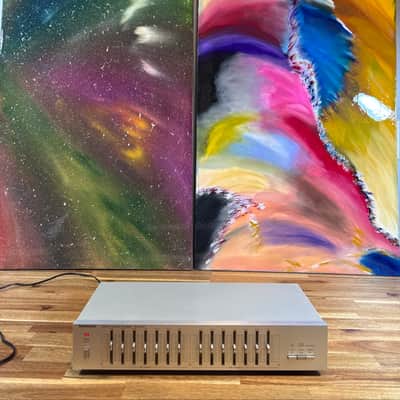 Technics SH-8025 Dual 7‑Band Stereo Graphic Equalizer Silver Face player image 1