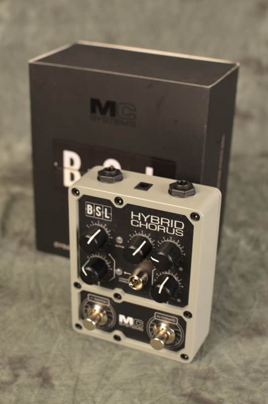 MC Systems BSL Hybrid Chorus 2015 w/ 2 free patch cables image 1