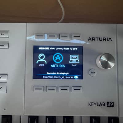 Arturia KeyLab 49 MkIII MIDI Controller 2024 - Present - White image 4