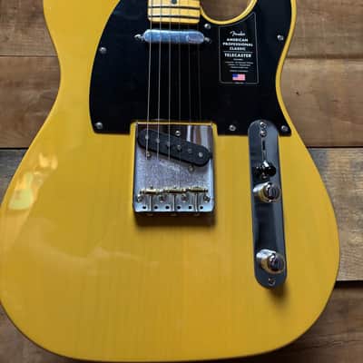 Fender American Pro Classic Tele Butterscotch Blonde w/bag image 2