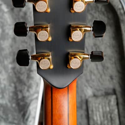 Lowden F-35c Redwood/Tasmanian Blackwood Acoustic Guitar Pre-Owned image 17