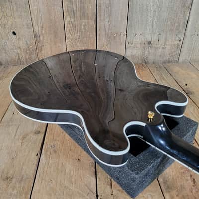 Gibson BB King Lucille Signature 2004 Signed by BB King with Pictures - Black image 17