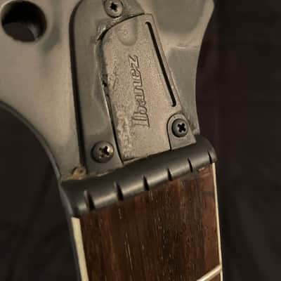 2000’s Ibanez Electric guitar Project with vintage Coffin Case!! image 8