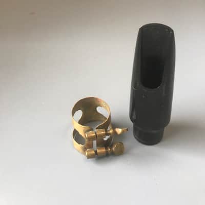 Yamaha 4C Alto Sax MouthPiece w/ Ligature. Sale Benefits Music Education Nonprofit! image 2