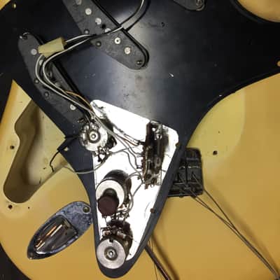 Fender Stratocaster Lefty 1976 White Creme Rosewood Fingerboard image 17