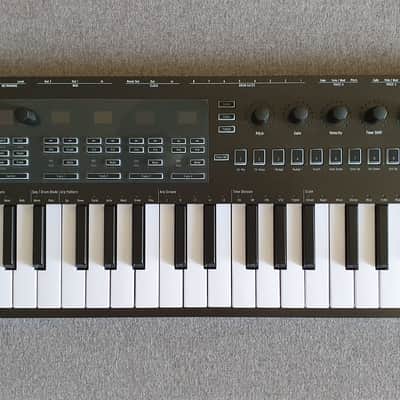 Arturia Keystep Pro Chroma 37-Key MIDI Controller image 1
