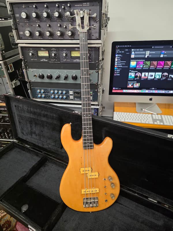 Kramer DMZ 4000 Modified Electric Bass Guitar