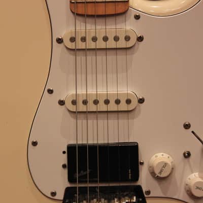 Vintage 1984 Fender Squier Japan Stratocaster Guitar w/ USA Kahler & EMG Pups image 7