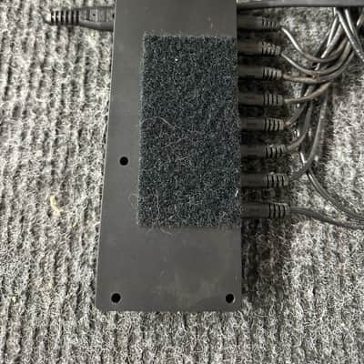 Hiree Pedal power supply image 2