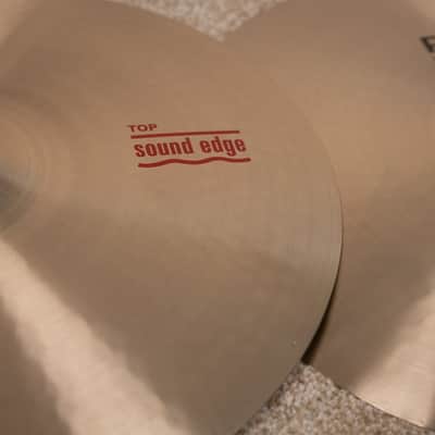 Paiste 15" Formula 602 Sound Edge Hi Hat Cymbals 1090g 1251g image 4