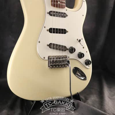 Fender Japan 1995-1996 ST72-145RB image 5