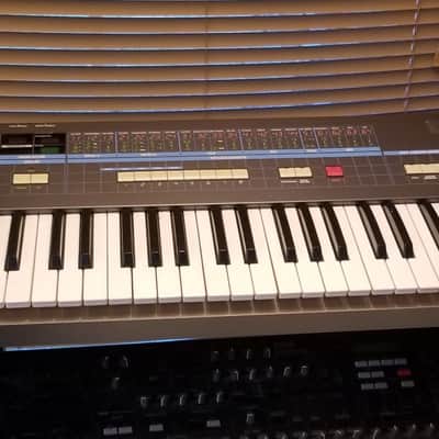Korg Poly-61 Analogue Programmable Polyphonic Synthesizer image 5