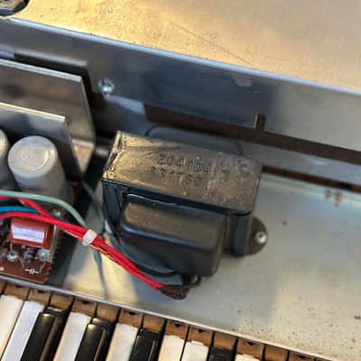 Wurlitzer 206A 64-Key Student Electronic Piano image 13