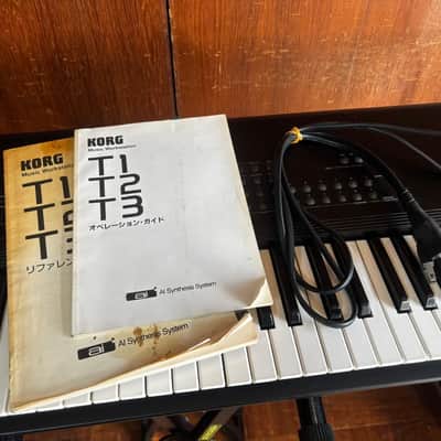 Korg T3 EX Music Workstation Synthesizer New Internal Battery w/ case image 12