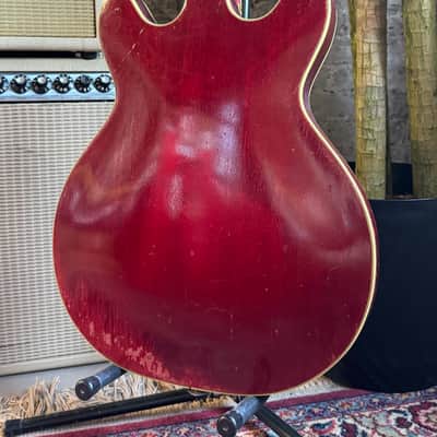 Guild Starfire II 1968-1969 - Cherry image 7
