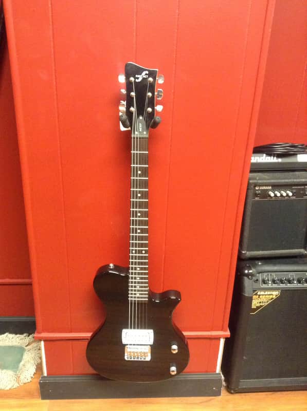First Act ME537 Beginner Electric Guitar image 1