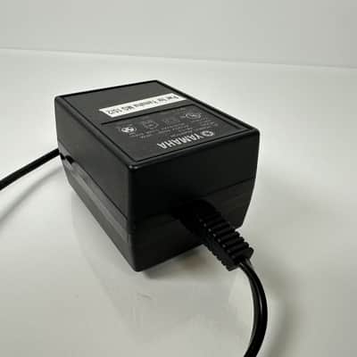 Genuine Yamaha PA-10 AC Adapter Power Supply 18.5V-X2 0.62A OEM image 5