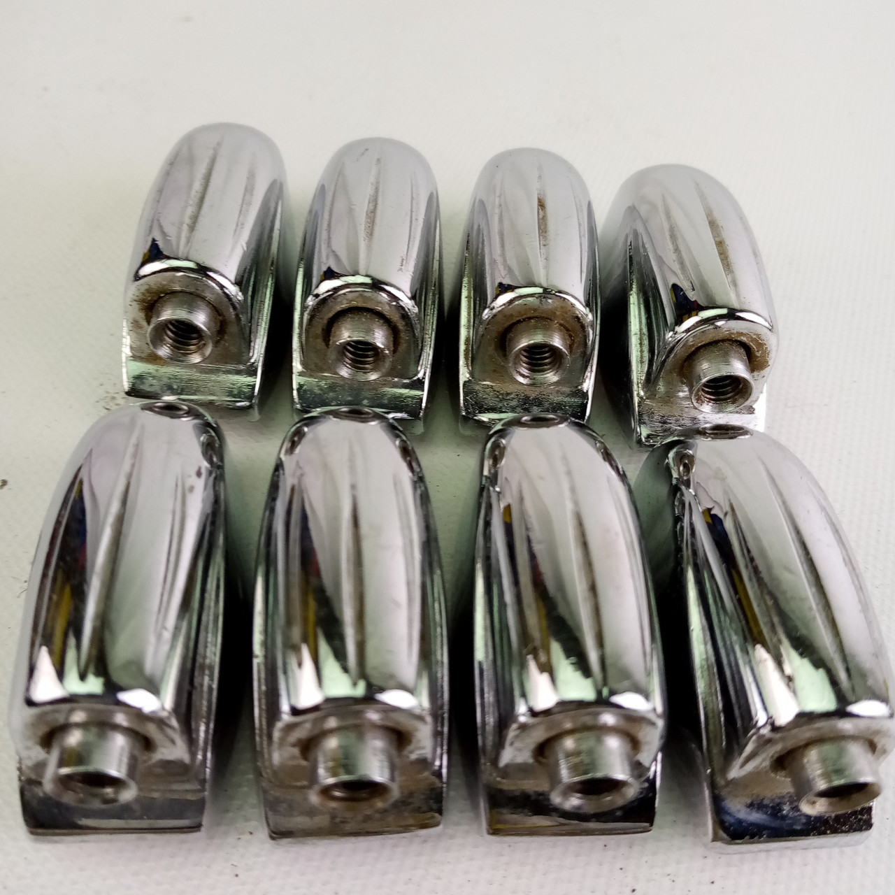 Gretsch 8x Tom/Snare Drum Lugs Round Badge Chrome Renown Vintage 60s Streamline — main photograph