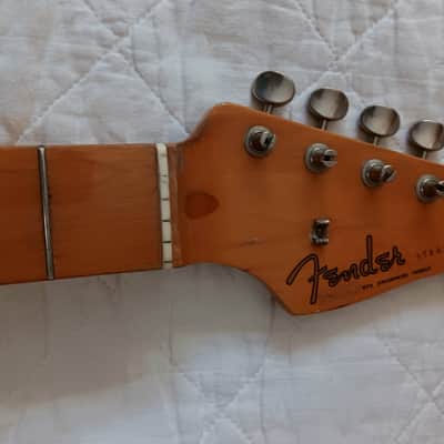 Fender Fullerton 1983 AVRI Stratocaster Maple Neck - March 29 1983 - Original Tuners image 4