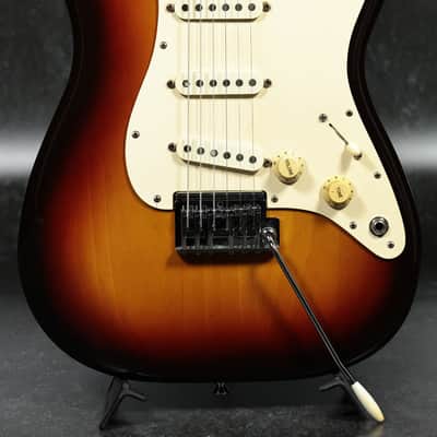 Fender USA Standard Stratocaster Dan Smith 2-Knob Brown Sunburst 1984 [E332664] (07/06) image 7