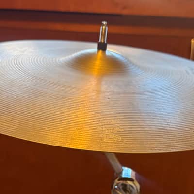 Zildjian 16" A Series Medium Thin Crash Cymbal image 5