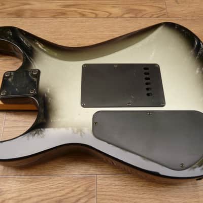 Grover Jackson Dinky MyG.1 MIJ 1999 Silverburst image 11