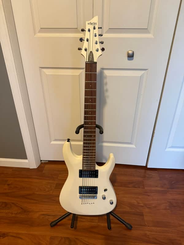 Schecter C-7 Deluxe 2015 - Present - Satin White image 1