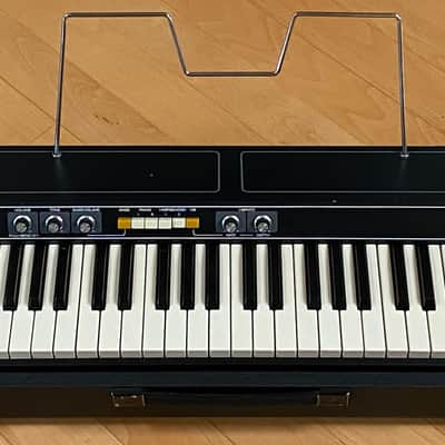 Roland EP-30 Electronic Piano - 1970's - Very Good image 2