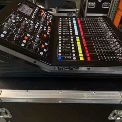 Midas M32R LIVE Digital Mixing Console 2018 - Present - Black image 12