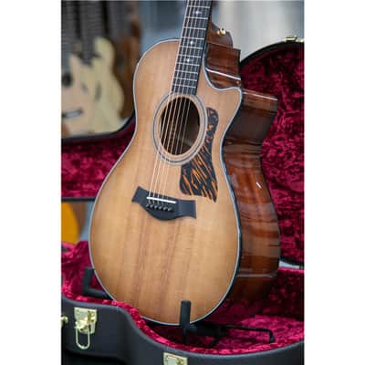 TAYLOR 312ce LTD 50th Anniversary image 9