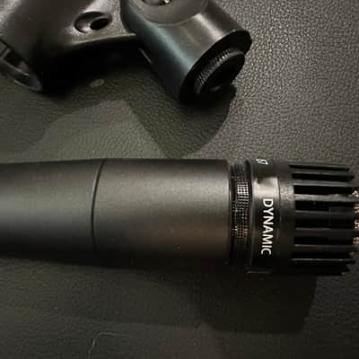 Shure SM57 Cardioid Dynamic Microphone (2 of 3) 1984 - Present - Black image 4