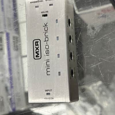 MXR M239 Mini Iso-Brick Power Supply 2018 - Present - Silver image 4
