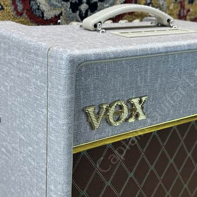 2012 VOX - AC4HW1 + 1975er Celestion Silver Bulldog Upgrade - ID 5466 image 4